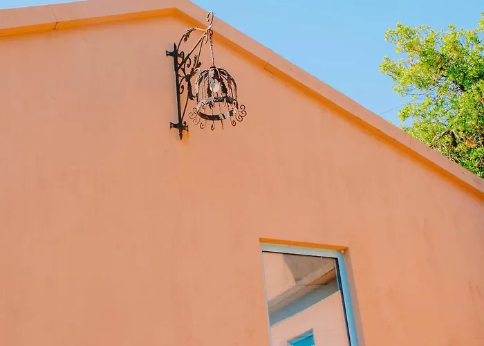 Just Like - Casa Do Guimbra * カミーニャ